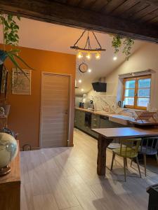 Dapur atau dapur kecil di Cocon au cœur des Vosges