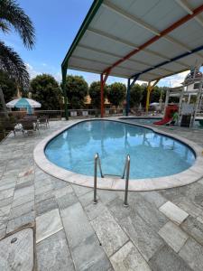 Hồ bơi trong/gần DiRoma Fiori Caldas Novas - YMT - 256