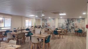 Restaurace v ubytování Hostal Garamar