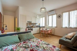 Η κουζίνα ή μικρή κουζίνα στο elegante casa centrale