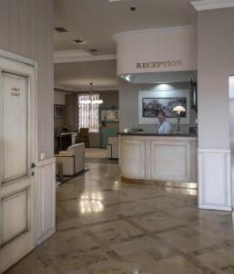 Vstupní hala nebo recepce v ubytování Hotel Rike park