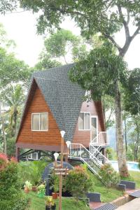 Afbeelding uit fotogalerij van Secret Valley Planation Resort in Munnar