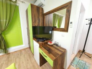 Η κουζίνα ή μικρή κουζίνα στο Neptun-Green