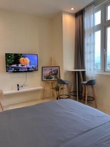 Μια τηλεόραση ή/και κέντρο ψυχαγωγίας στο Wind Haven Riverine Diamond