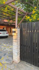 อาคารที่มีบ้านพักตากอากาศ