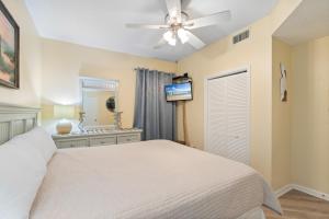 Postel nebo postele na pokoji v ubytování Phoenix IV 4142