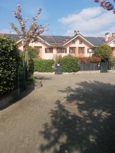 The building in which a vendégházakat is located