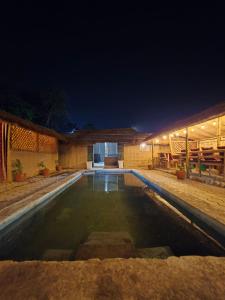 Gallery image of Hotel The Elephant View in Sauraha