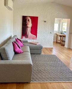 A seating area at Boutique Art Villa Maria