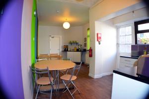 A kitchen or kitchenette at Birchfields Guest House