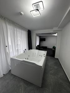 Fotografie z fotogalerie ubytování Hotel Popasul Regelui Transalpina v destinaci Tău Bistra + 37 fotografií