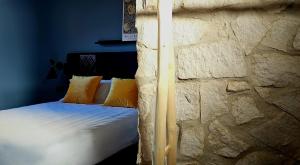 Postel nebo postele na pokoji v ubytování Cousin Room Hotel Automatizado