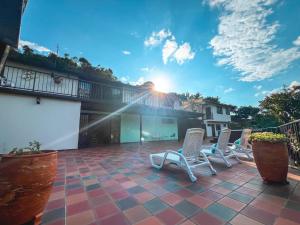 Bazén v ubytování Las Estrellas Agrohotel nebo v jeho okolí