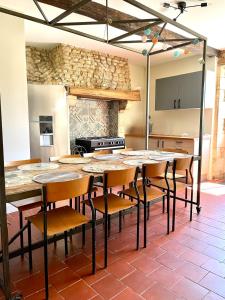 Η κουζίνα ή μικρή κουζίνα στο Les Villas de Grammont 260