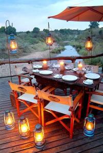 En restaurang eller annat matställe på Mara Explorer Tented Camp