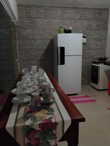 Kuchyň nebo kuchyňský kout v ubytování Hospedagem Casa estrada real Paraty