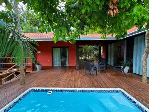 Bazén v ubytování Casa Aroeira 3 quartos3 Banheiros piscina nebo v jeho okolí