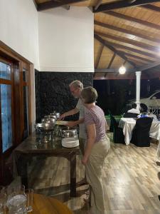 Hosté ubytování Deanna Inn + 22 fotografií