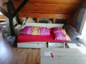 Voodi või voodid majutusasutuse Suite Ohrada toas