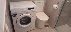 Fotografia z galérie ubytovania Patalavaca apartamento 1 dormitorio wifi piscina v destinácii Mogán