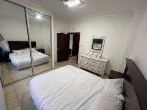 Ένα ή περισσότερα κρεβάτια σε δωμάτιο στο On the street 3 Room +6 φωτογραφίες