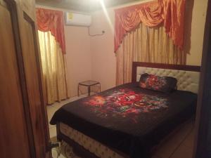 Postel nebo postele na pokoji v ubytování casa pive nice