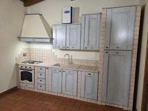 Kuchyň nebo kuchyňský kout v ubytování Lebbiano Residence