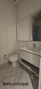 Koupelna v ubytování Hermoso apartamento en Pozos Colorados Santa Marta + 19 fotografií