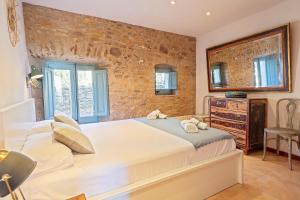 Fotografie z fotogalerie ubytování Encantadora casa en Peratallada v destinaci Peratallada + 23 fotografií