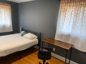 Llit o llits en una habitació de R1 Near to Towson and Morgan University