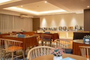 Restaurace v ubytování Mediterranean Hotel, Zhangmutou Branch, Dongguan