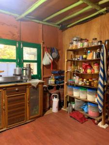Kuchyň nebo kuchyňský kout v ubytování Sisters homestay