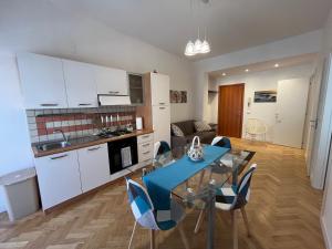 A kitchen or kitchenette at GABRY HOUSE