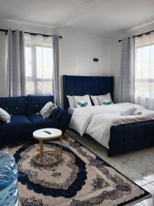 Llit o llits en una habitació de Relax Crib
