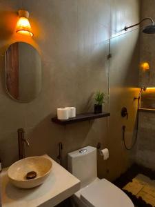 Ένα μπάνιο στο Tiny Villa Bali Jimbaran