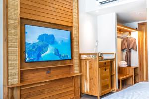 TV/Unterhaltungsangebot in der Unterkunft Phi Phi at Pier
