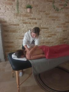 Spa dan/atau kemudahan kesihatan lain di Location insolite étang