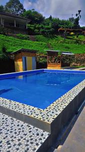 Πισίνα στο ή κοντά στο villa hari jabon adel