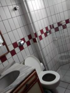 Kylpyhuone majoituspaikassa Santoro Gali 210