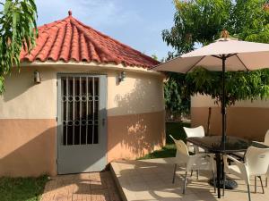 Αίθριο ή υπαίθριος χώρος στο Auberge Kamalé