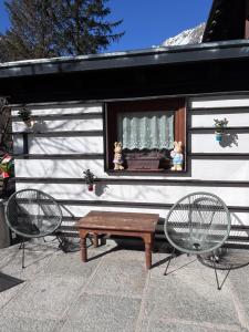 Fotografie z fotogalerie ubytování Affittacamere Genzianella v destinaci Gressoney-Saint-Jean