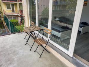 Balkón nebo terasa v ubytování bookandstay24 Dietzenbach 2 Zimmerwohnung mit Balkon, Küche und Parkplatz-10