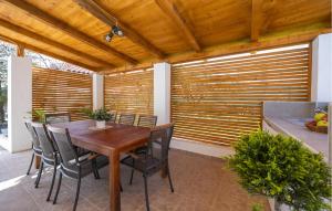 Fotografie z fotogalerie ubytování Holiday Home Kastel Kambelovac 11 v destinaci Kaštela