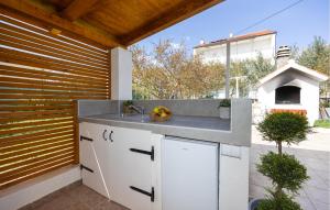 Fotografie z fotogalerie ubytování Holiday Home Kastel Kambelovac 11 v destinaci Kaštela