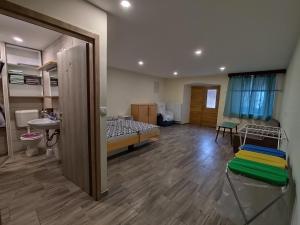 Fotografie z fotogalerie ubytování Apartma Valentyna v destinaci Rob + 2 fotografie