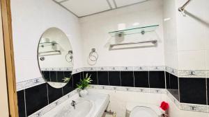 Koupelna v ubytování Glory Beach Resort 2 Room