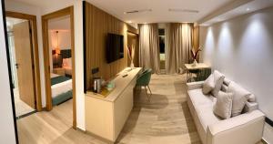 Postel nebo postele na pokoji v ubytování Tanger Miramonte - Resort Seaside Suites & Double Rooms