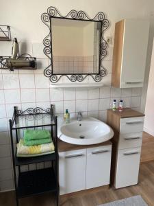 Fotografie z fotogalerie ubytování Große Ferienwohnungen in Franken - Familienfreundlich - mit Zuganbindung v destinaci Meeder + 15 fotografií