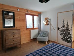 Postel nebo postele na pokoji v ubytování Les Marm'hôtes