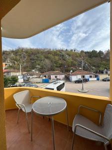 Balkon oz. terasa v nastanitvi HOTEL RESTORANT LEZA